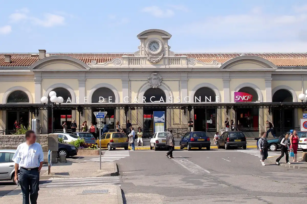 Taxi gare - Carcassonne - Aude Taxi Izem